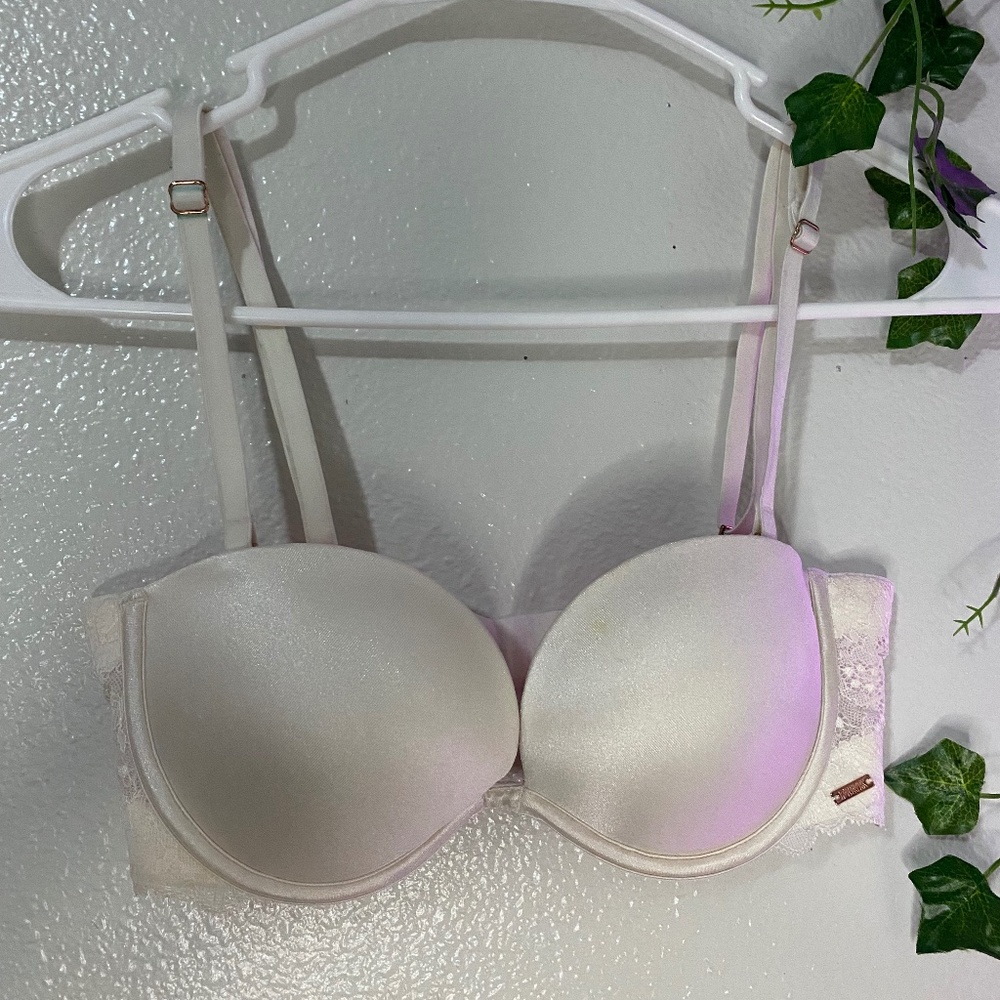 Victoria's Secret/PINK Demi Laced Lined Bra - Convertible to Strapless - Ivory